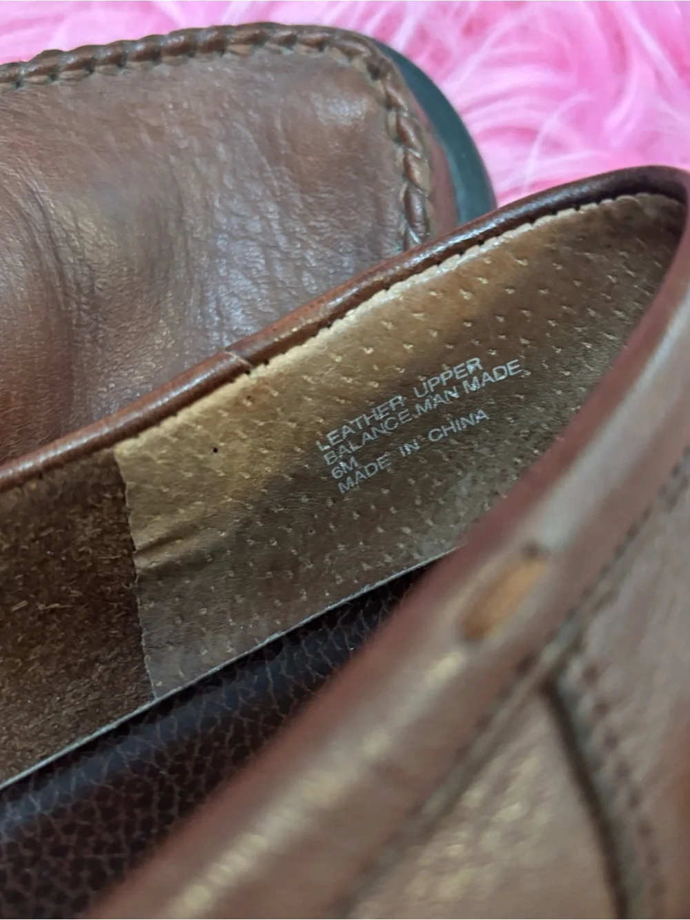 Dockers Brown Leather Slip-On Loafers Women’s size 6